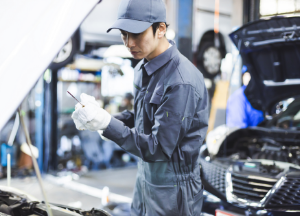 自動車整備自動車の日常点検整備、定期点検整備、特定整備、特定整備に付随する基礎的な業務